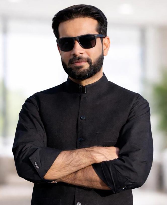 Mr. Khashif Khan
